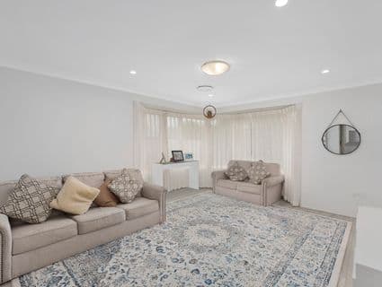 2 Crestleigh Close, Woongarrah - Thumbnail 6
