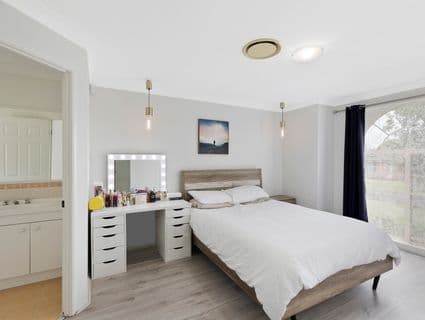 2 Crestleigh Close, Woongarrah - Thumbnail 7
