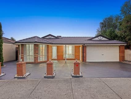 243 Monahans Road, Cranbourne West - Image 1