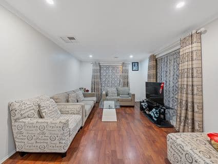 243 Monahans Road, Cranbourne West - Thumbnail 8