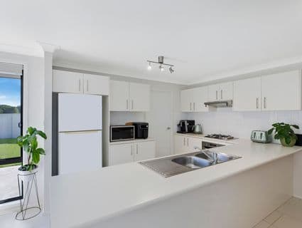 92 Mataram Road, Woongarrah - Thumbnail 2