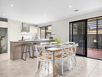 3 Murrumbidgee Street, Manor Lakes - Thumbnail 8
