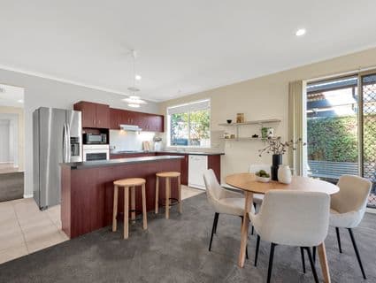 8 Cathedral Close, Pakenham - Thumbnail 2