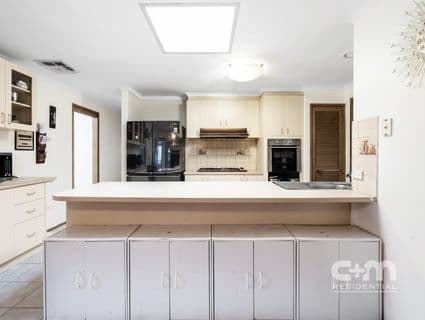 9 Mitchell Crescent, Meadow Heights - Thumbnail 3