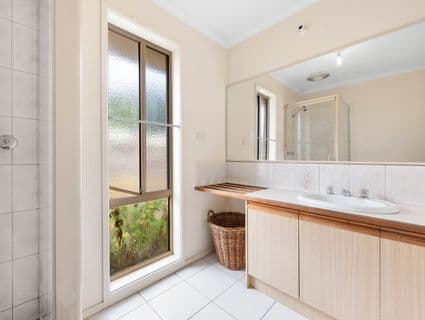 2 Cedar Drive, Hastings - Thumbnail 7
