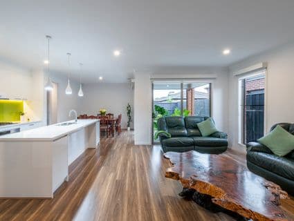 19 Janice Street, Officer - Thumbnail 3