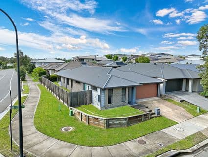 79 Fantail Avenue, Redbank Plains - Thumbnail 2
