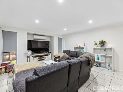 404, Beerwah - Thumbnail 6