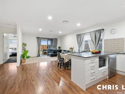 18 Reuben Boulevard, Logan Reserve - Thumbnail 6