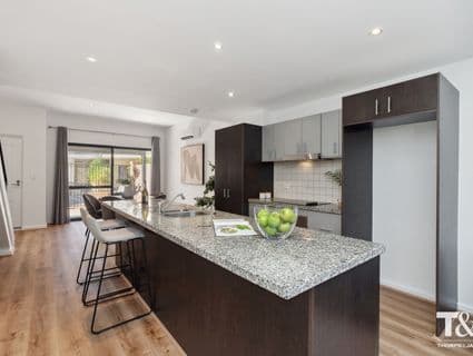 77/1 Station Street, Subiaco - Thumbnail 3
