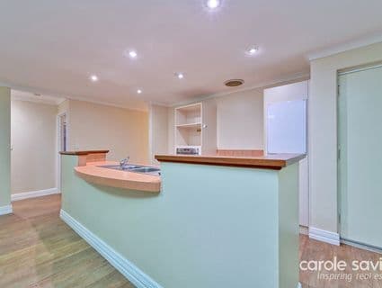 8 Upton Way, Tapping - Thumbnail 7