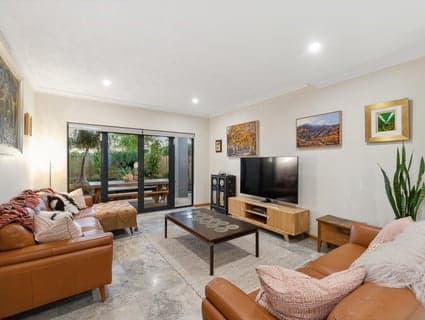404, Bicton - Thumbnail 7