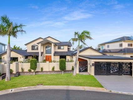 23 Caravel Court, Cleveland - Thumbnail 4