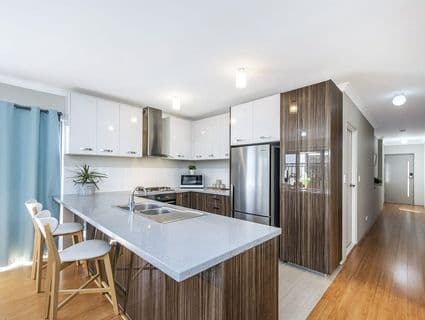 2/40 Davilak Ave, Hamilton Hill - Image 1