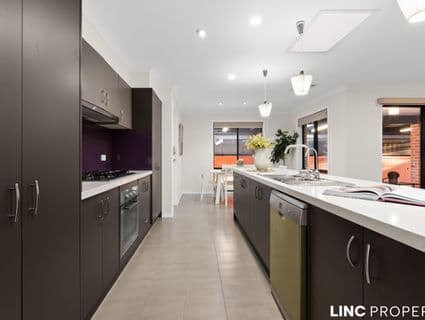 44 Gallery Way, Pakenham - Thumbnail 5