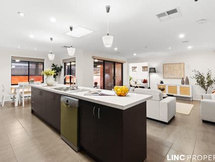 44 Gallery Way, Pakenham - Thumbnail 6