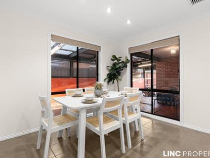 44 Gallery Way, Pakenham - Thumbnail 7
