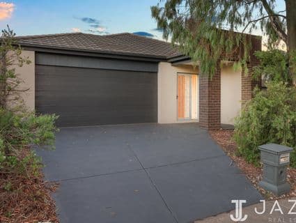 62 Brownlow Drive, Point Cook - Image 1
