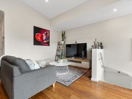 11 Abelia Avenue, Frankston - Thumbnail 2