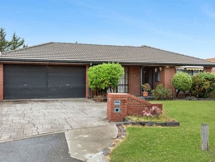 12 Mulwala Gardens, St Albans - Image 1
