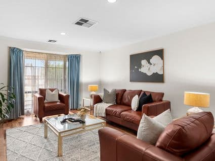 12 Mulwala Gardens, St Albans - Thumbnail 2