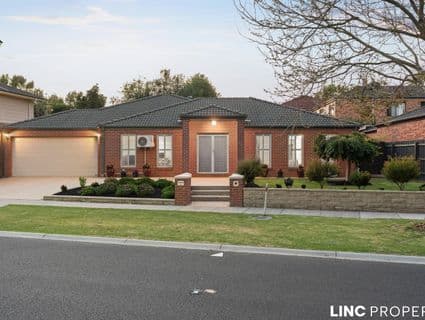 72 Loxley Boulevard, Narre Warren South - Image 1