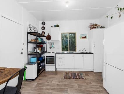 1024 The Entrance Road, Forresters Beach - Thumbnail 4