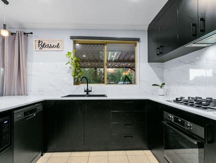19 Keeden Court, Maddington - Thumbnail 2
