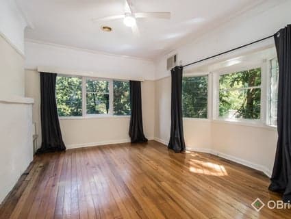 10 Austral Avenue, Upwey - Thumbnail 2