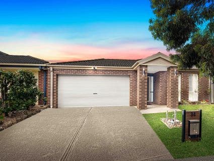 34 Pedder Street, Manor Lakes - Image 1