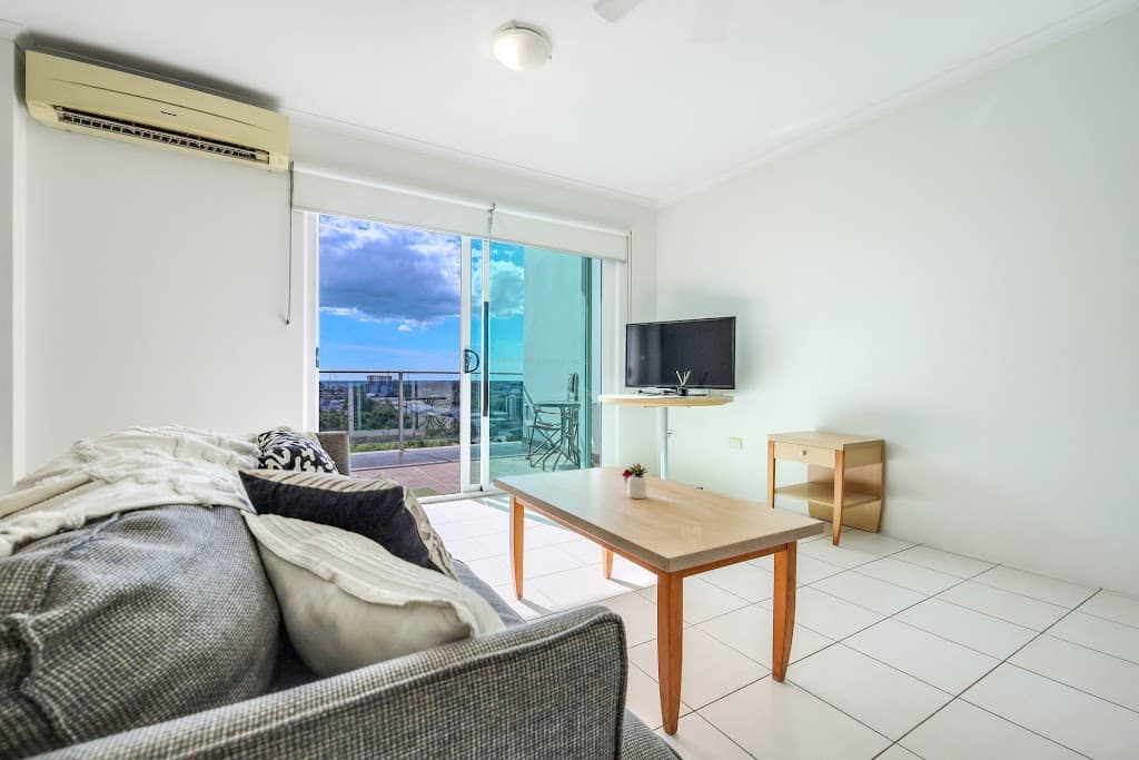 1003/5 Gardiner Street, Darwin City - Image 1