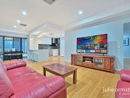 32 Goldfinch Loop, Woodvale - Thumbnail 4