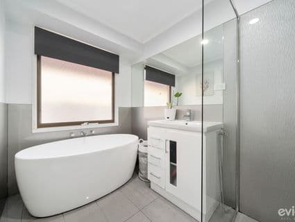 6 Elana Court, Langwarrin - Thumbnail 8