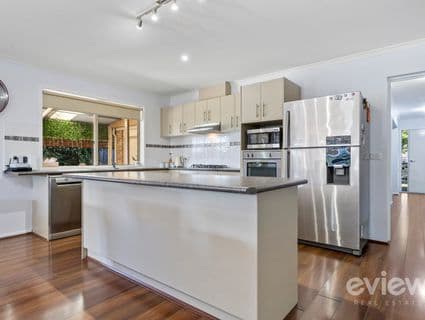 16 Eppalock Drive, Manor Lakes - Thumbnail 7
