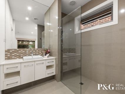 39 Olympus Crescent, Cranbourne West - Thumbnail 8