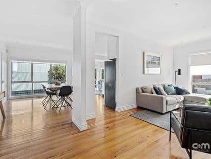 45 New Road, Oak Park - Thumbnail 5