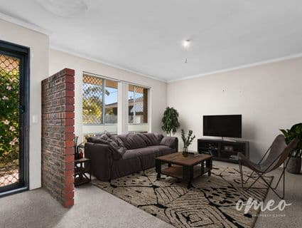 35 Leaside Way, Spearwood - Thumbnail 2