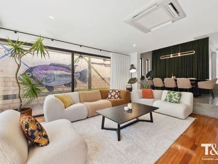 38 Coral Tree Avenue, Subiaco - Thumbnail 2