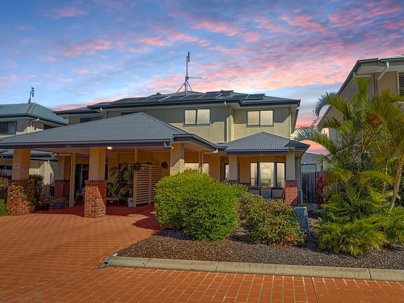 108 / 34-56 Elizabeth Street, Urangan, QLD, Urangan - Image 1