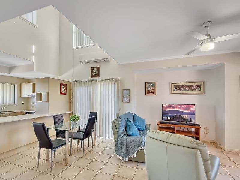 108 / 34-56 Elizabeth Street, Urangan, QLD, Urangan - Thumbnail 4