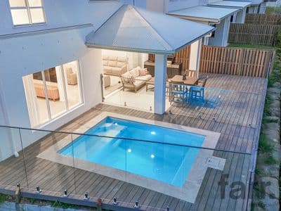 1 Lyra Avenue, HOPE ISLAND, 1 Lyra Avenue - Thumbnail 2