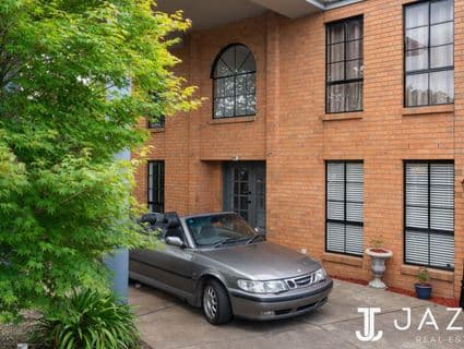 1 Seabrook Boulevard, Seabrook - Thumbnail 8