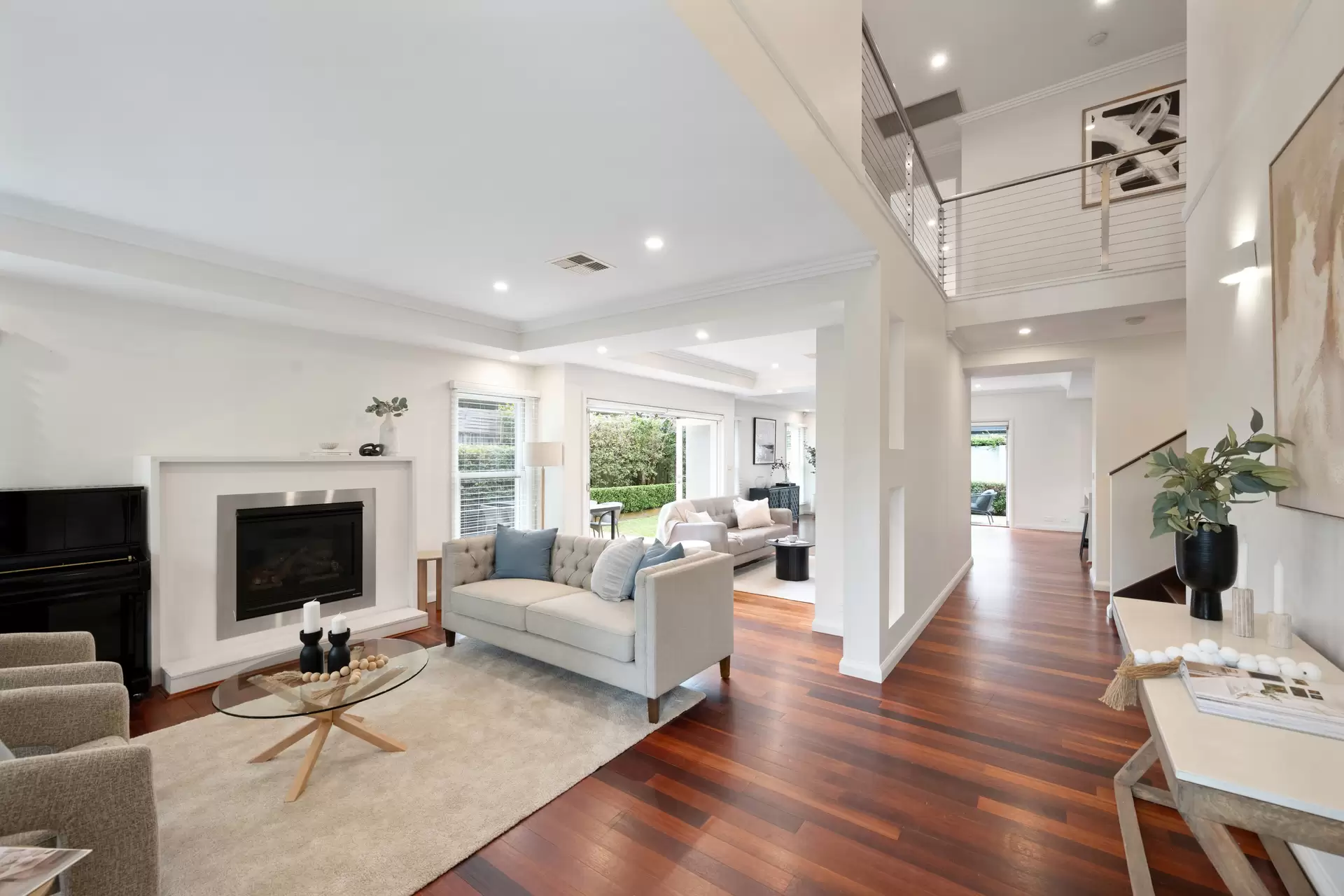 19 Fairlawn Avenue, Turramurra - Thumbnail 2