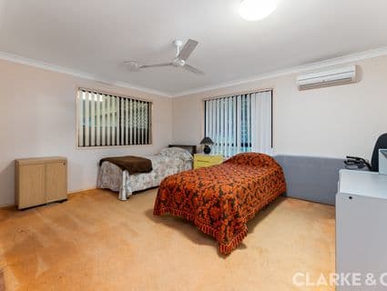 7 Carriage Crescent, Beerburrum - Thumbnail 3