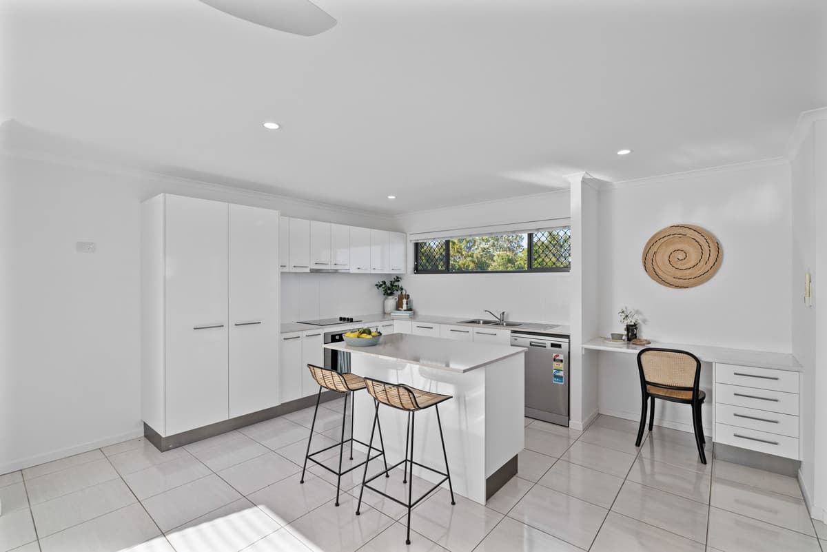 17 Promontory Street, Birtinya, QLD, Birtinya - Thumbnail 5