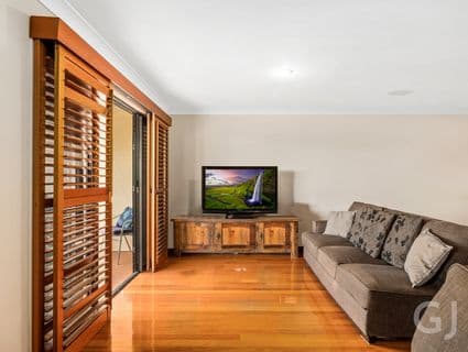 12 Alva Terrace, Gordon Park - Thumbnail 2