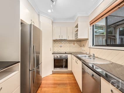 12 Alva Terrace, Gordon Park - Thumbnail 5