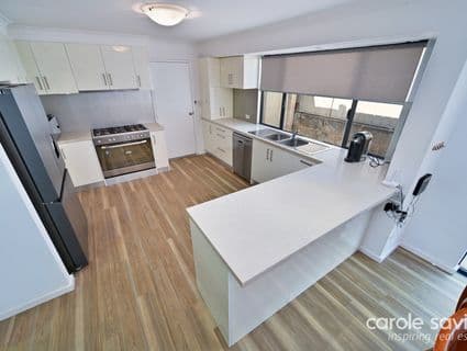 8 Terrigal Pass, Tapping - Thumbnail 3