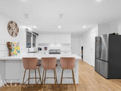 6 Jericho Court, Berwick - Image 1