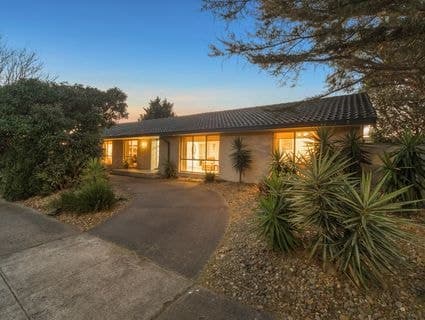 2 Blaxland Avenue, Frankston South - Thumbnail 5